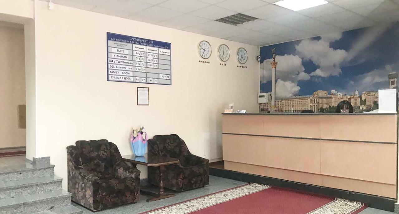 安东诺娃克扎斯基酒店 基輔 外观 照片
